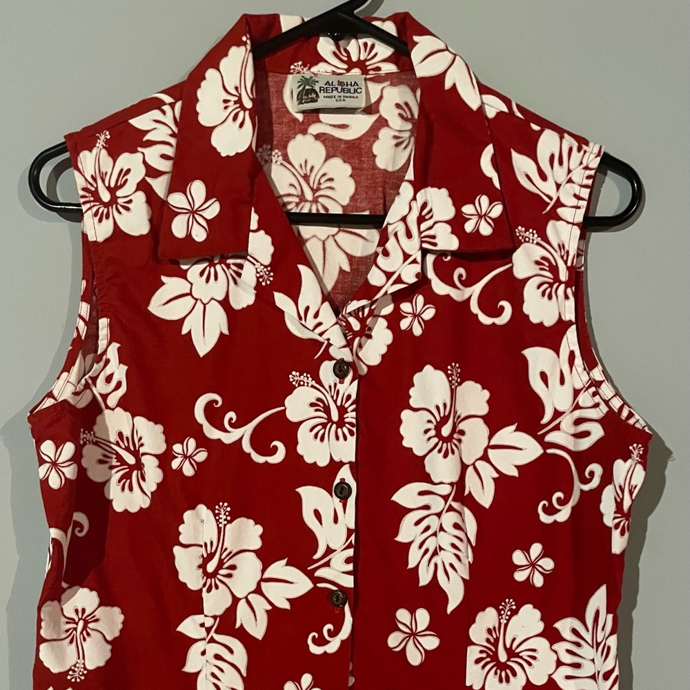 sleeveless red + white aloha jack hawaiian shirt